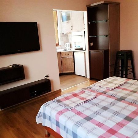 Анси Pomorie Extérieur photo